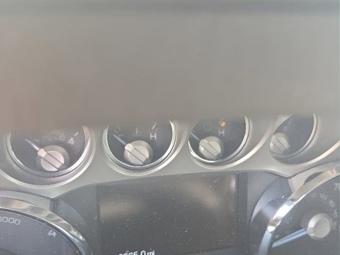 Used 2015 Ford F250 Lariat w/ Chrome Package AWD/4WD image 9