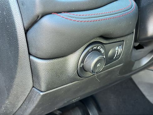 Used 2023 Dodge Durango R/T image 24