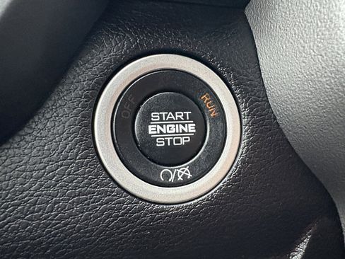 Used 2024 RAM 3500 Big Horn w/ Sport Appearance Package image 41