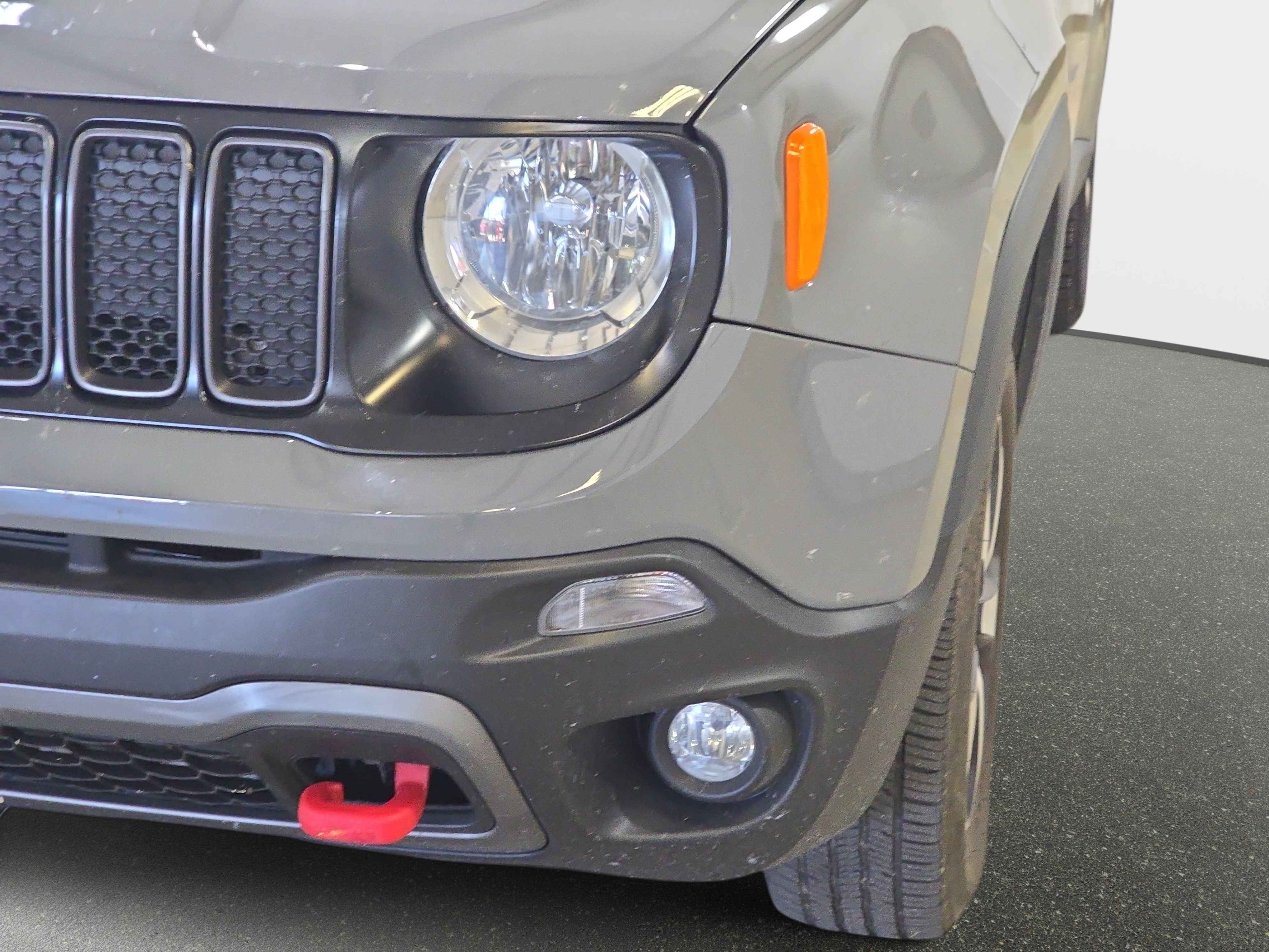 Used 2021 Jeep Renegade Trailhawk AWD/4WD image 10