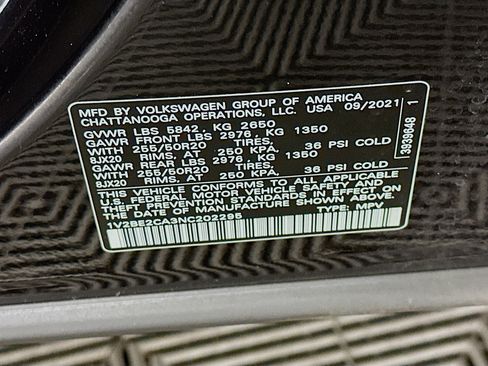 Used 2022 Volkswagen Atlas Cross Sport SEL w/ Cross Sport MDO Package AWD/4WD image 12