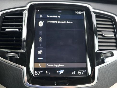 Used 2022 Volvo XC90 T6 Momentum AWD/4WD image 29