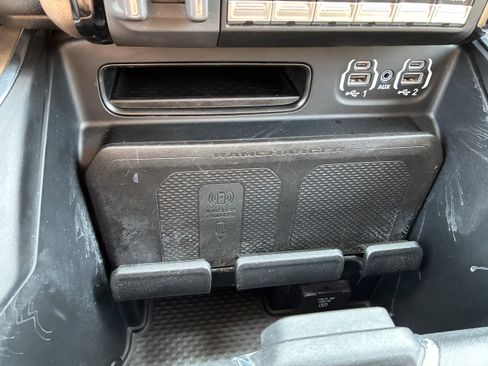 Used 2023 RAM 2500 Laramie AWD/4WD image 27