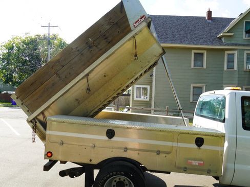 Used 2010 Ford F350 XL image 17