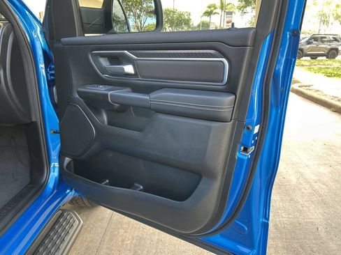 Used 2025 RAM 1500 Big Horn AWD/4WD image 31