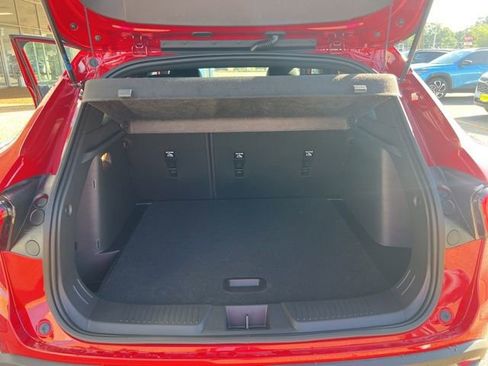 New 2026 Chevrolet Trax RS FWD image 23