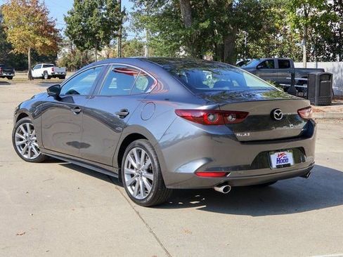Used 2025 MAZDA MAZDA3 s image 2