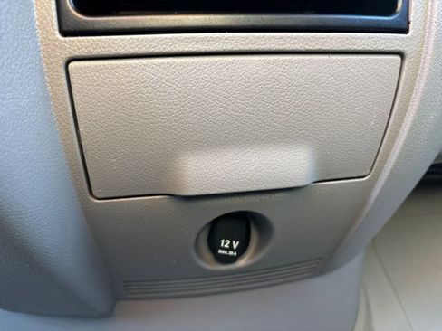 Used 2013 Mercedes-Benz Sprinter 2500 image 28