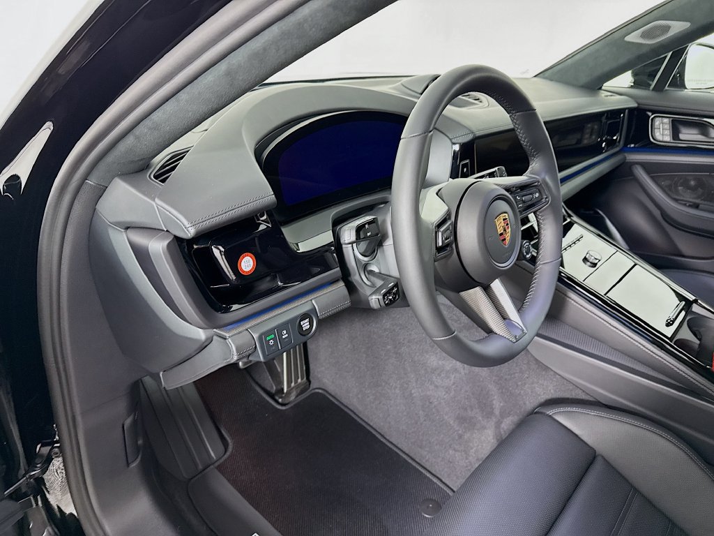 New 2026 Porsche Panamera GTS AWD/4WD image 4