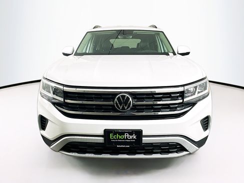 Used 2023 Volkswagen Atlas SE FWD image 2