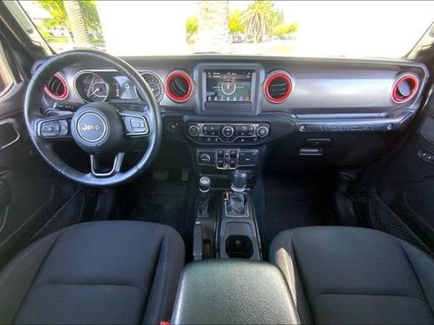 Used 2020 Jeep Wrangler Unlimited Sport AWD/4WD image 14
