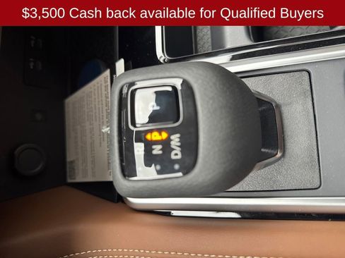 New 2026 Nissan Pathfinder Platinum image 19