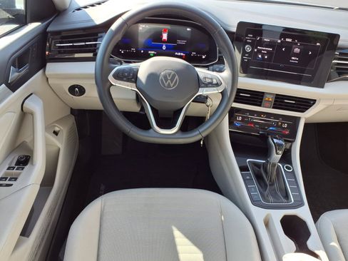 Used 2025 Volkswagen Jetta S FWD image 2