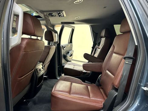 Used 2020 Chevrolet Tahoe Premier w/ Premier Plus Edition image 36