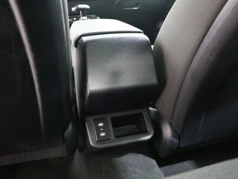 Used 2025 Kia K4 FWD image 30
