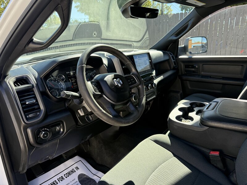 Used 2022 RAM 3500 Tradesman AWD/4WD image 7