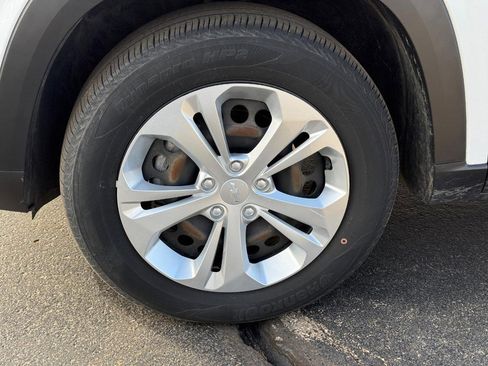 Used 2024 Chevrolet Trax LS w/ Driver Confidence Package image 7