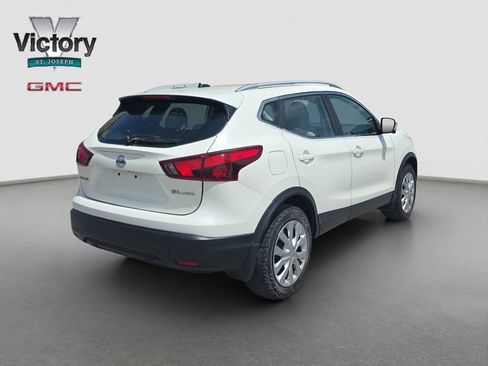 Used 2018 Nissan Rogue Sport SL w/ SL Premium Package AWD/4WD image 18