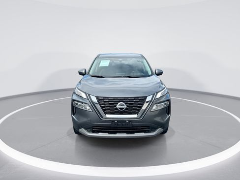 Used 2023 Nissan Rogue SV AWD/4WD image 3