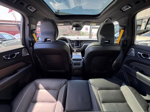 Used 2021 Volvo XC60 T8 Polestar image 9