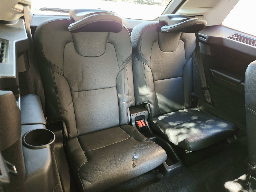 Used 2025 Volvo XC90 B6 Plus w/ Protection Package AWD/4WD image 17