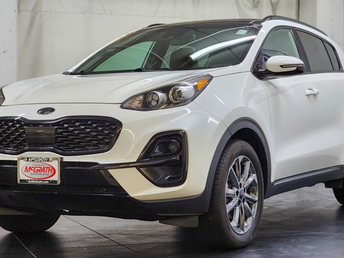 Used 2022 Kia Sportage Nightfall Edition w/ Nighfall AWD Premium Package image 12