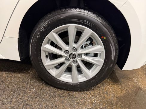 New 2026 Toyota Corolla SE image 22