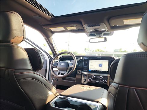 New 2026 Ford F350 King Ranch w/ Chrome Package image 28