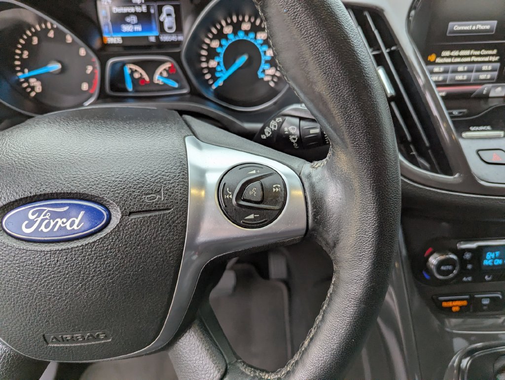 Used 2015 Ford Escape Titanium AWD/4WD image 17
