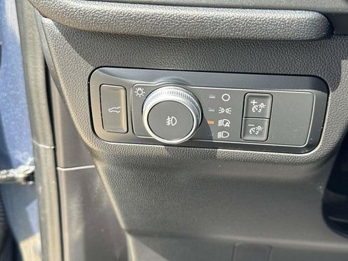 Used 2020 Ford Escape SEL FWD image 21