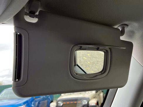 Certified 2023 Jeep Renegade Latitude image 26