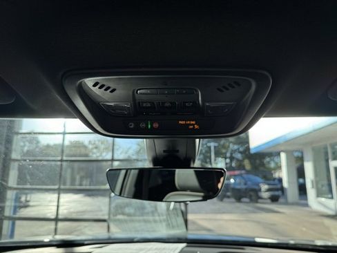 Used 2023 Chevrolet Traverse Premier w/ LPO, Floor Liner Package image 25