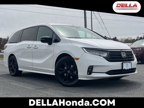 Certified 2024 Honda Odyssey Sport image 1