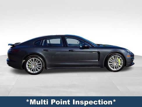 Used 2018 Porsche Panamera 4 image 9