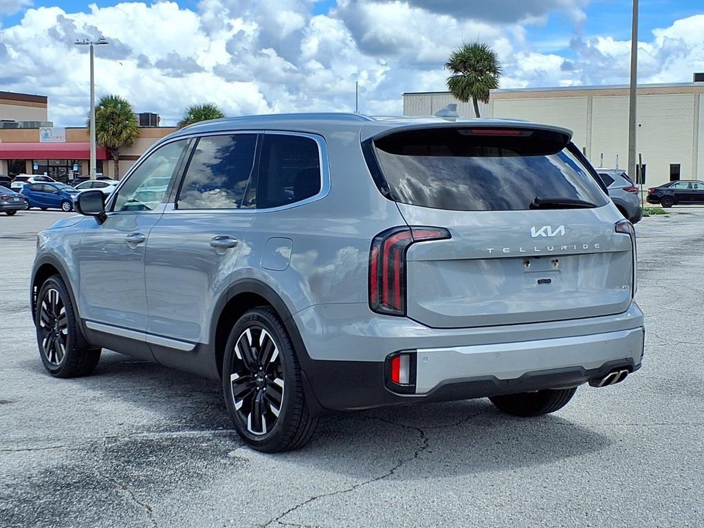 Used 2024 Kia Telluride SX Prestige X-Pro AWD/4WD image 5