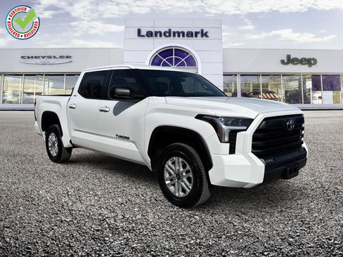 Used 2025 Toyota Tundra SR5 w/ SR5 Premium Package image 1