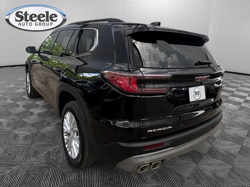 Certified 2026 GMC Acadia Elevation w/ Elevation Premium Package FWD image 3
