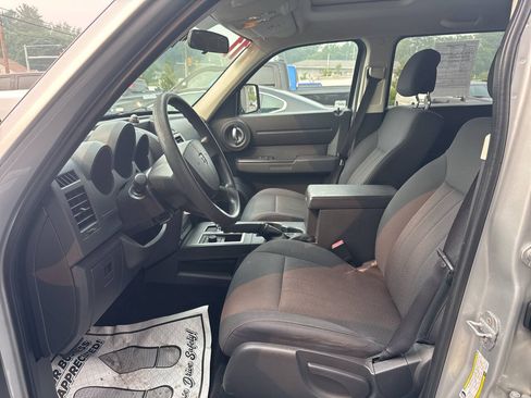 Used 2011 Dodge Nitro Heat w/ Popular Equipment Group AWD/4WD image 13
