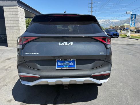 Used 2023 Kia Sportage EX AWD/4WD image 15