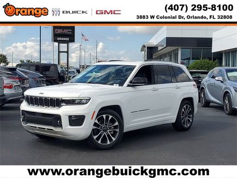 Used 2022 Jeep Grand Cherokee Overland image 1