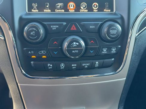 Used 2017 Jeep Grand Cherokee Limited w/ Trailer Tow Group IV image 22