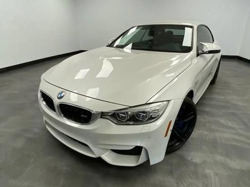 Used 2016 BMW M4 Convertible RWD image 10