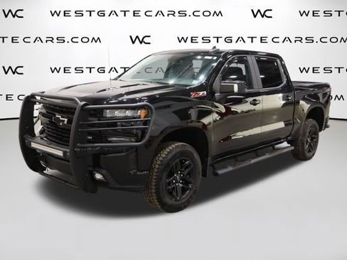 Used 2020 Chevrolet Silverado 1500 LT Trail Boss image 1