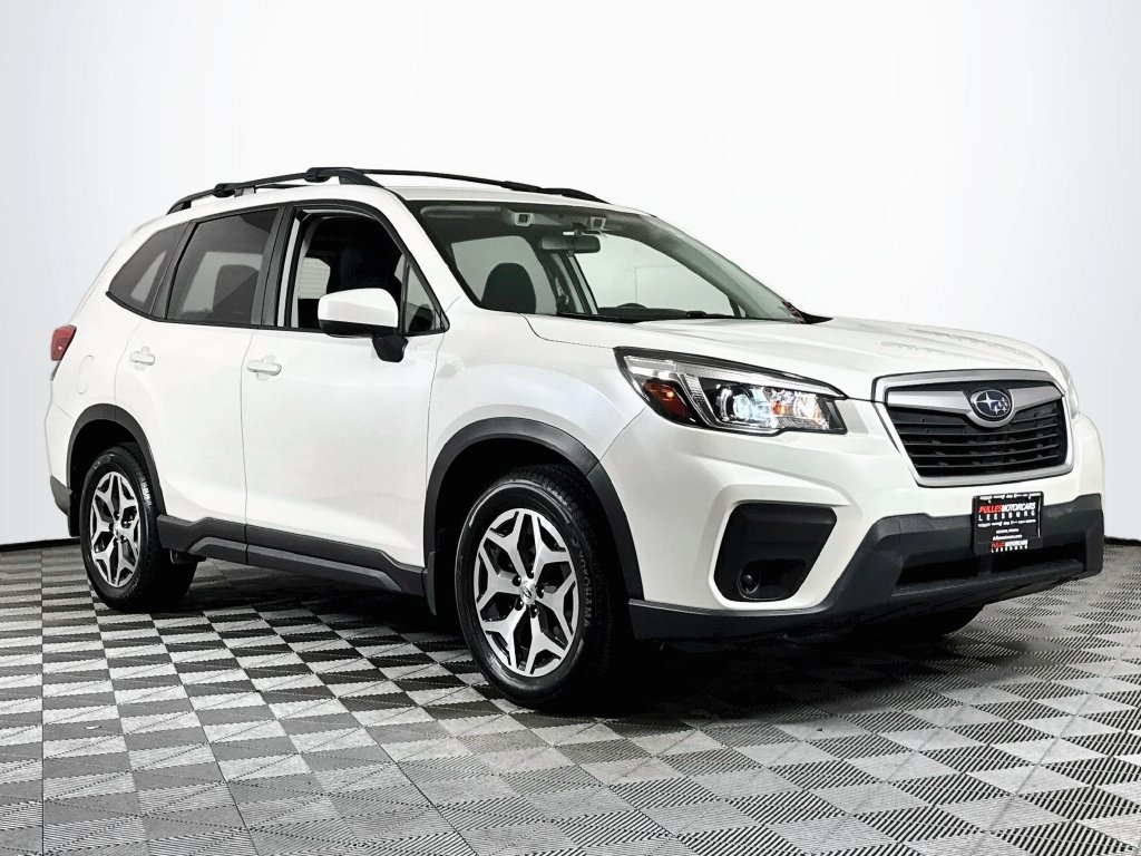 Used 2019 Subaru Forester Premium AWD/4WD image 1