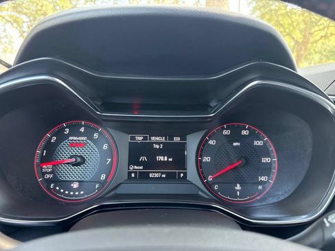 Used 2022 Chevrolet TrailBlazer RS FWD image 23