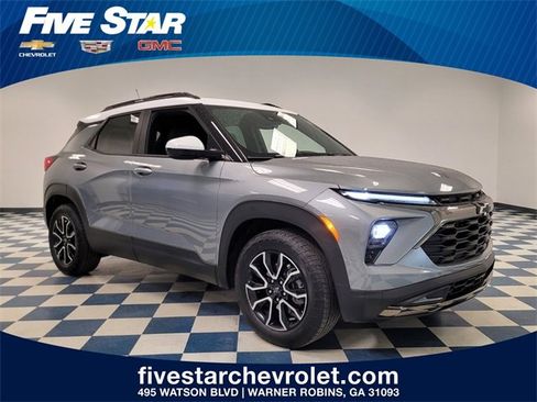 Used 2025 Chevrolet TrailBlazer ACTIV w/ Convenience Package image 1