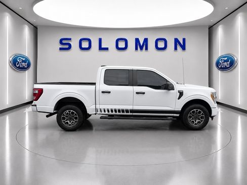 Used 2021 Ford F150 XL w/ Equipment Group 101A High AWD/4WD image 4