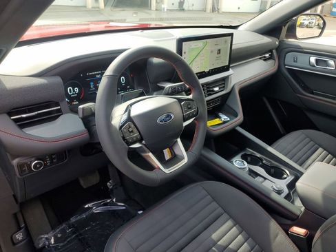 New 2026 Ford Explorer ST-Line w/ ST-Line Street Pack image 17