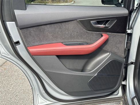 Used 2024 Audi SQ7 Premium Plus w/ S Sport Package image 13