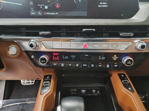 Used 2024 Kia Telluride SX X-Line AWD/4WD image 21